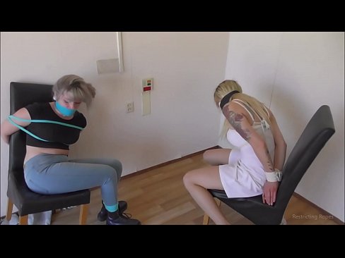 ❤️ व्यसनी / बंधा हुआ और गला घोट दिया / संकट में युवती ❤️❌  सेक्स hi.ttsex.ru पर